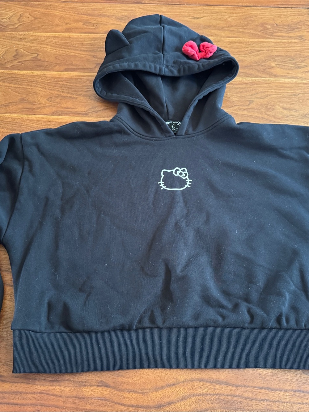Hello Kitty Forever 21 Collab Cropped Hoodie w/ Bow, Cat Ears in EUC Plus 1X XXL